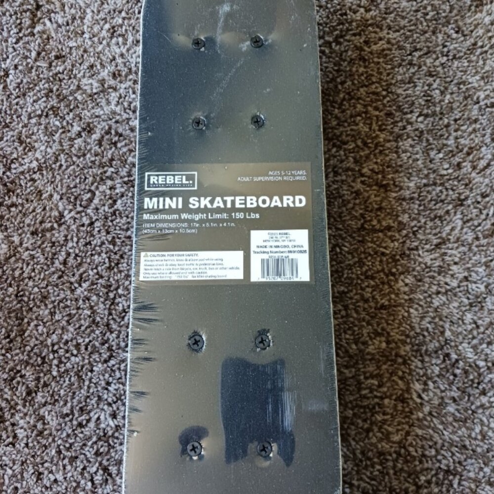 Rebel Mini skateboard
